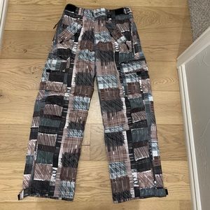 Snowboard pants